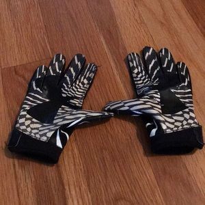 Youth football gloves